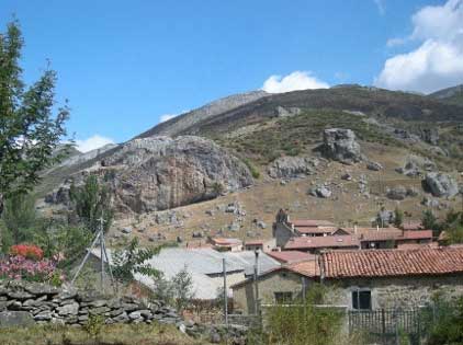 Cerulleda (León). Calizas intercaladas de la Fm. Lena