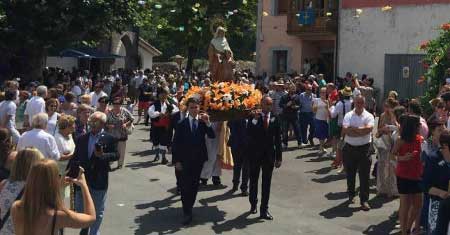 Procesi&oacute;n de Santa Ana en Naves (Llanes-Asturias)